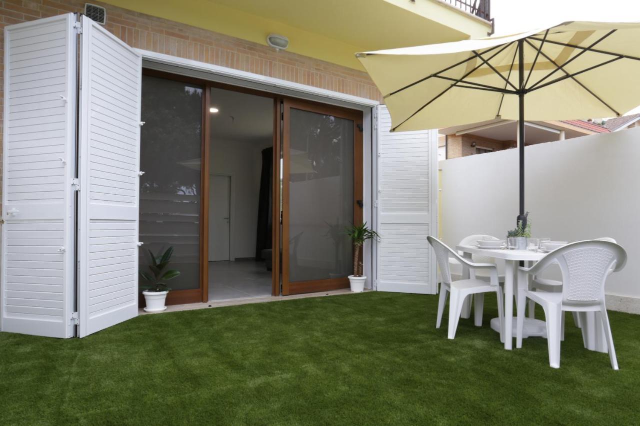 Novella Del Mar Prima Fila Dal Mare Villa Гротамаре Екстериор снимка