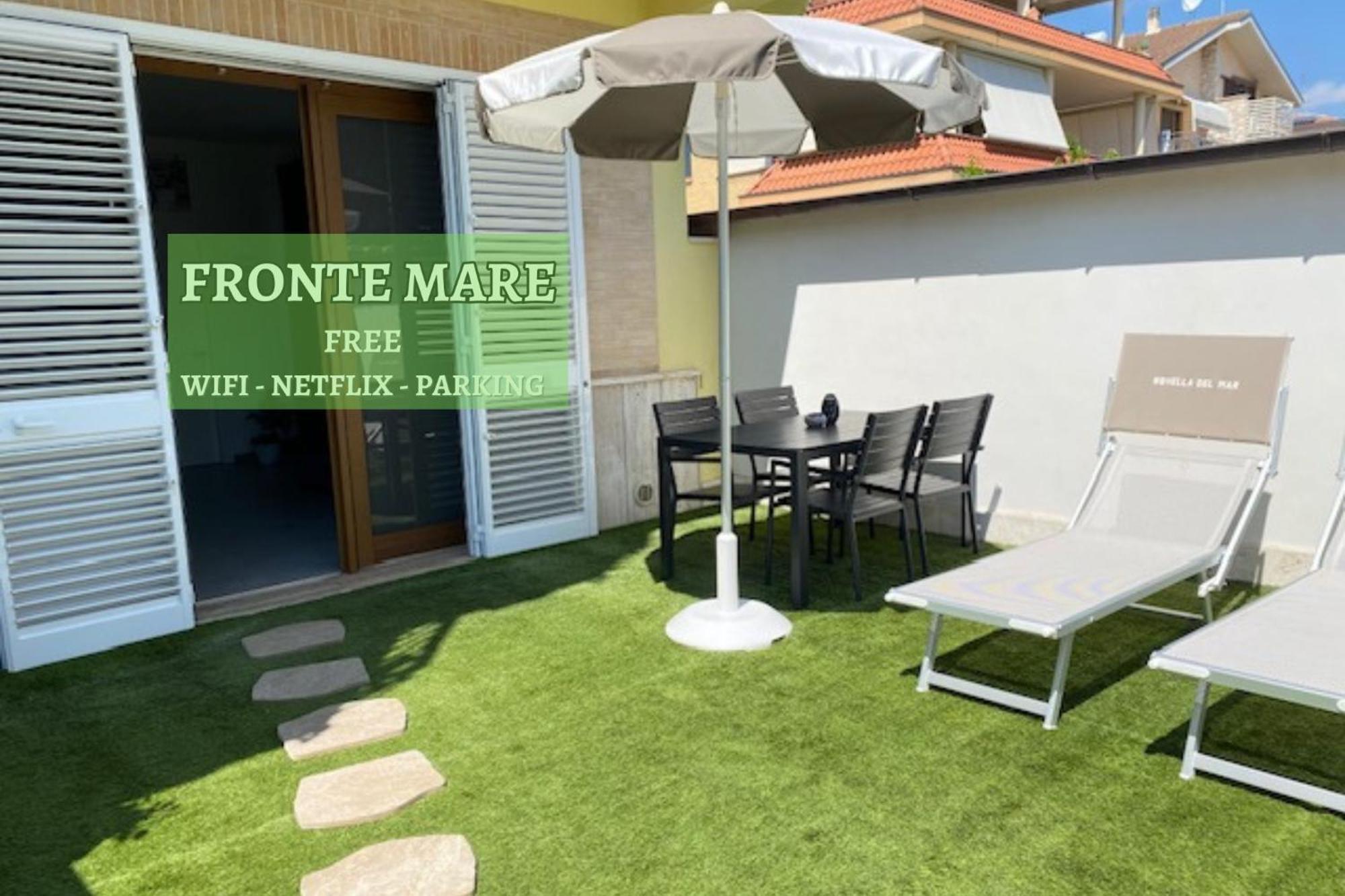 Novella Del Mar Prima Fila Dal Mare Villa Гротамаре Екстериор снимка